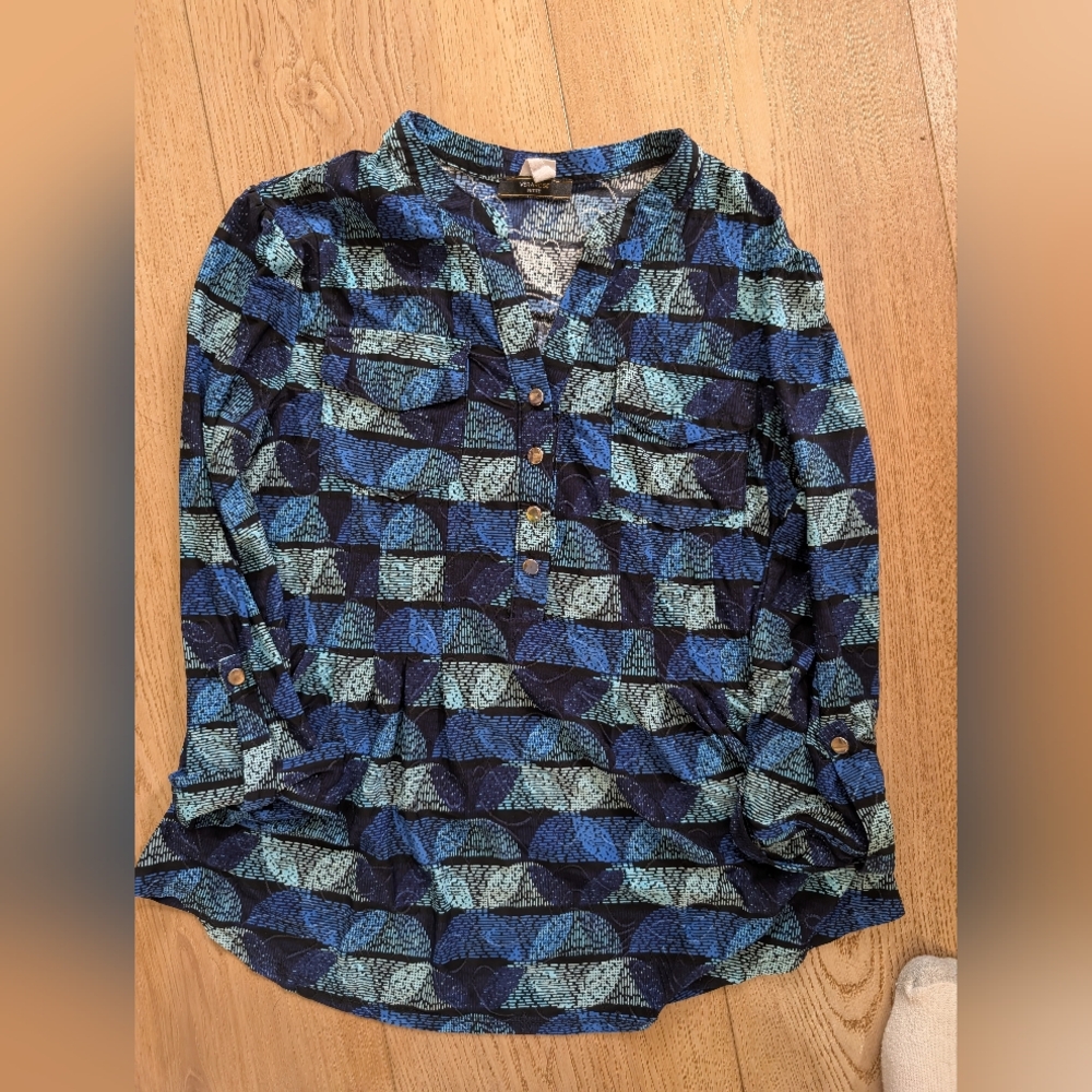 Vera Rose petite adjustable sleeve dress shirt